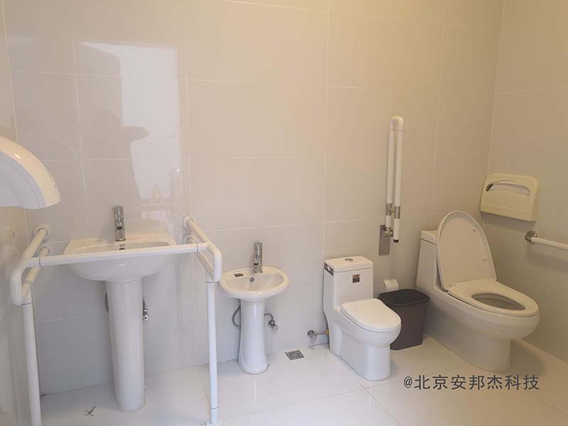 不銹鋼發(fā)泡便器公共設(shè)施的設(shè)置