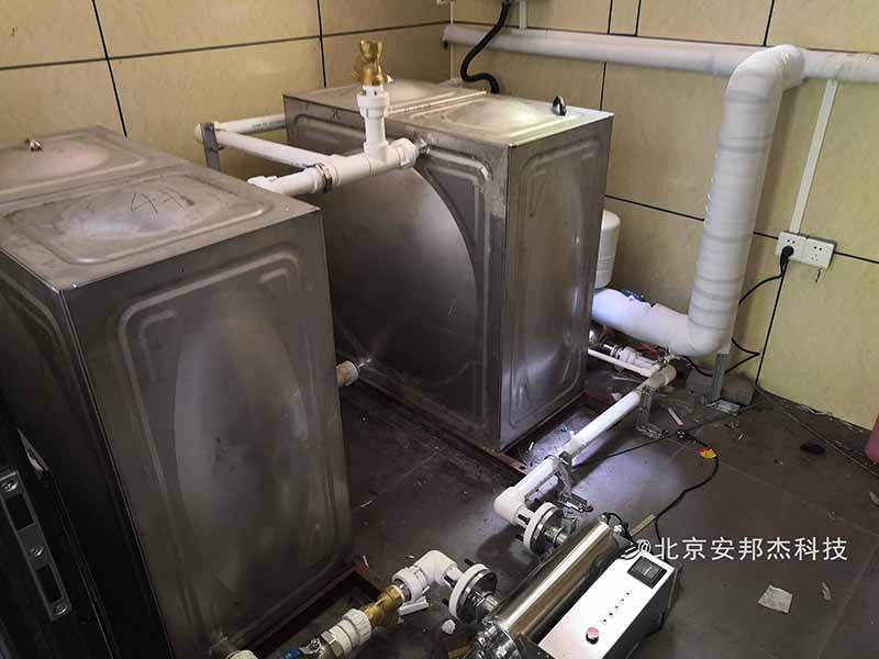 公共廁所改造分體發(fā)泡便器廠家直銷